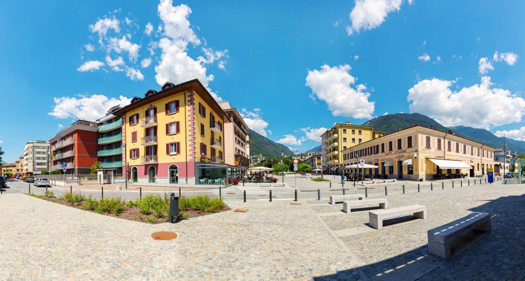 Residenza Il Castello Lejlighed Sondrio Eksteriør billede