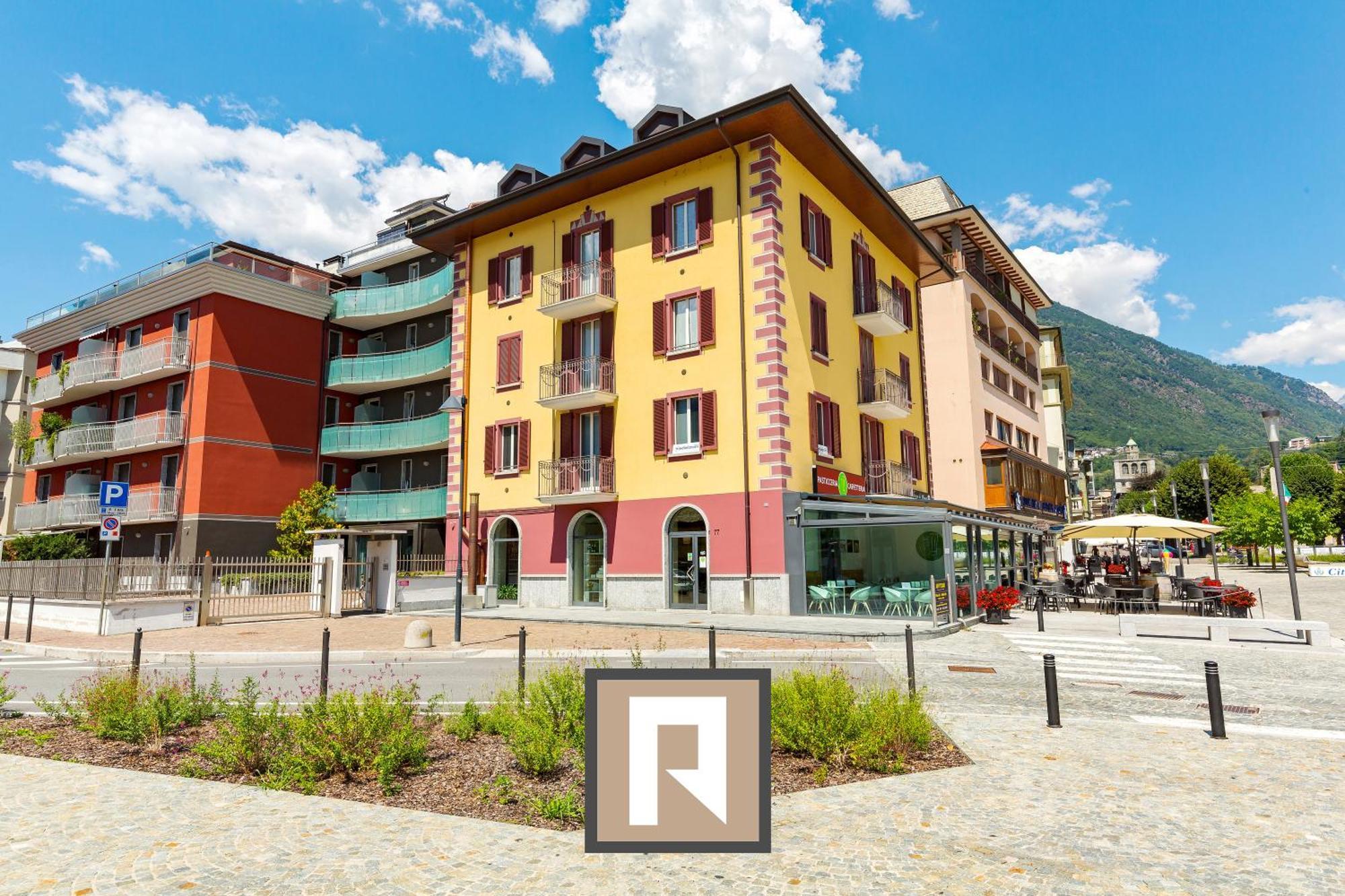 Residenza Il Castello Lejlighed Sondrio Eksteriør billede